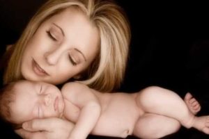 Annenin Kan Şekeri Düşükse Bebek Nasıl Doğuyor